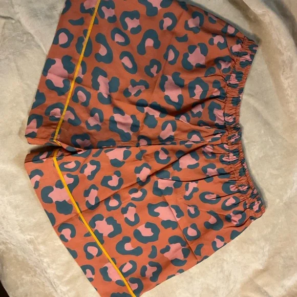 🐆 Powder Leopard Pyjamas (pajamas)🐆 - Picture 9 of 14